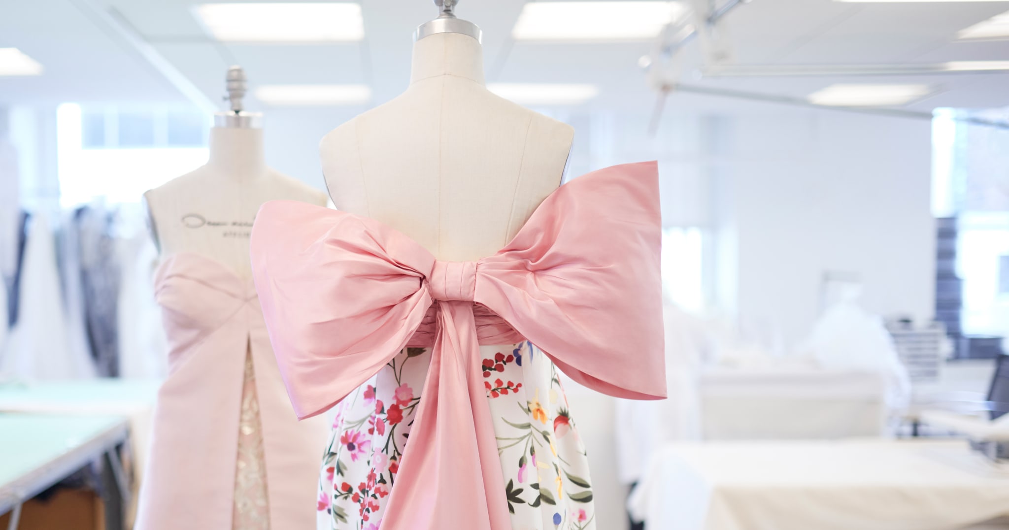 Oscar de la Renta Drops Largest Encore Collection